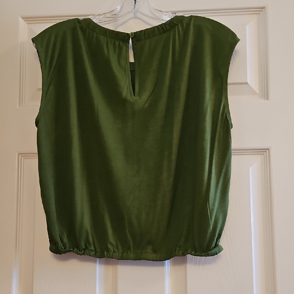 LOFT Bundle Of 4  Women's Tops - Picture 5 of 7